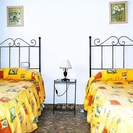 Apartment Amplio En Conil, Cerca De La Playa Y Golf, Vista Al Mar, Terraza - Es-180-40